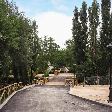 Κάμπινγκ Valdeluna